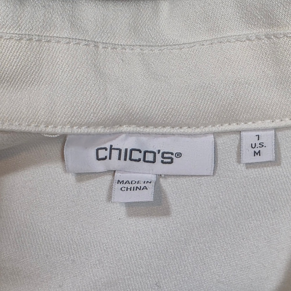 NWT Chico's 1 Medium White Mid-Length Denim Jacket Fray Hem Side Slits Shacket - Picture 10 of 16